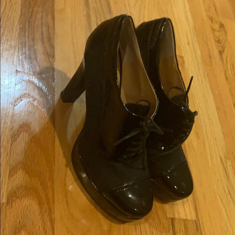 Oxford heels